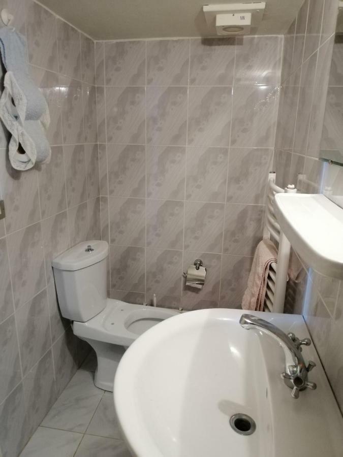 Tiger House Guest House Bcharre Ngoại thất bức ảnh